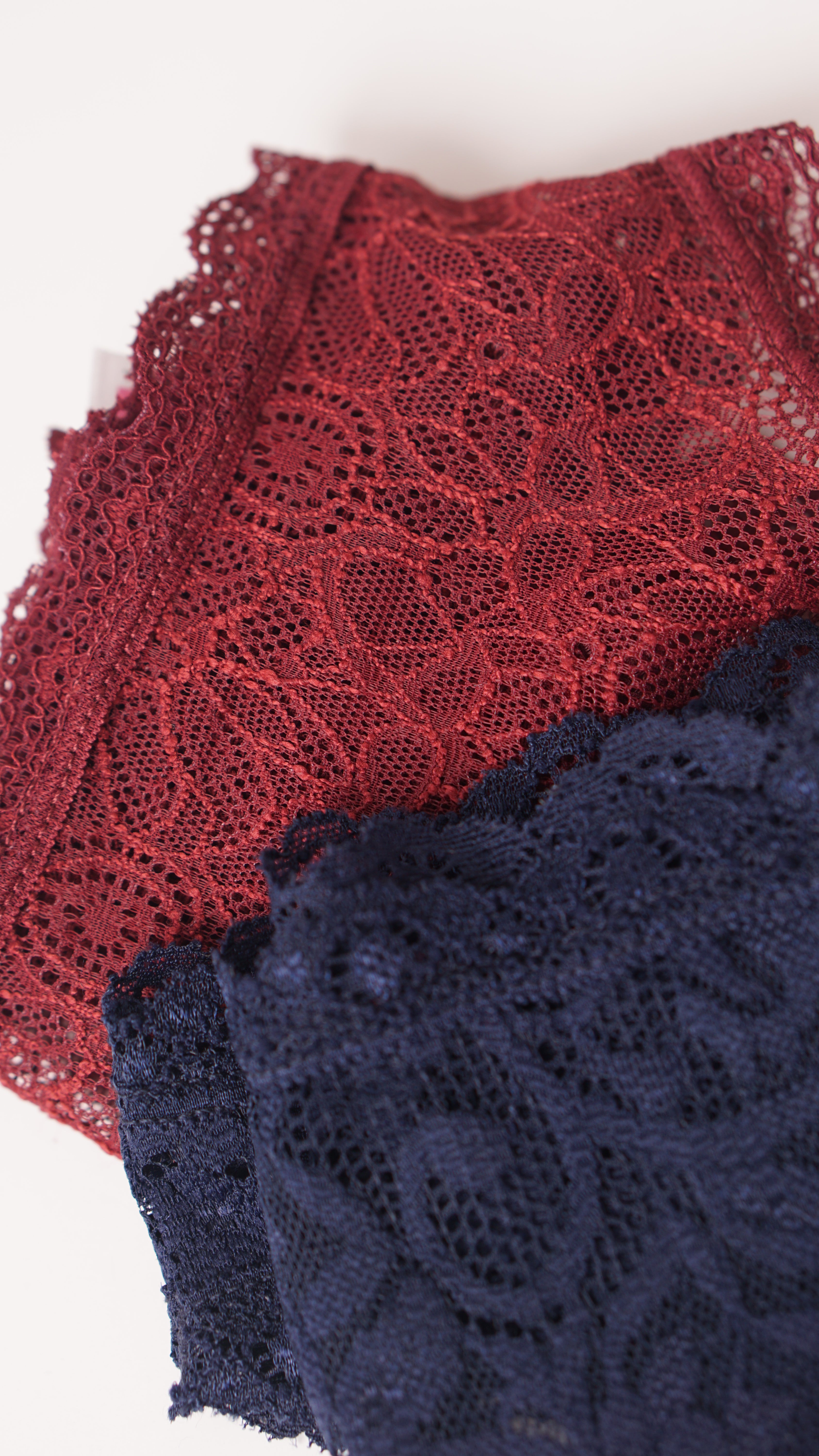 Panty String Soleil en dentelles
