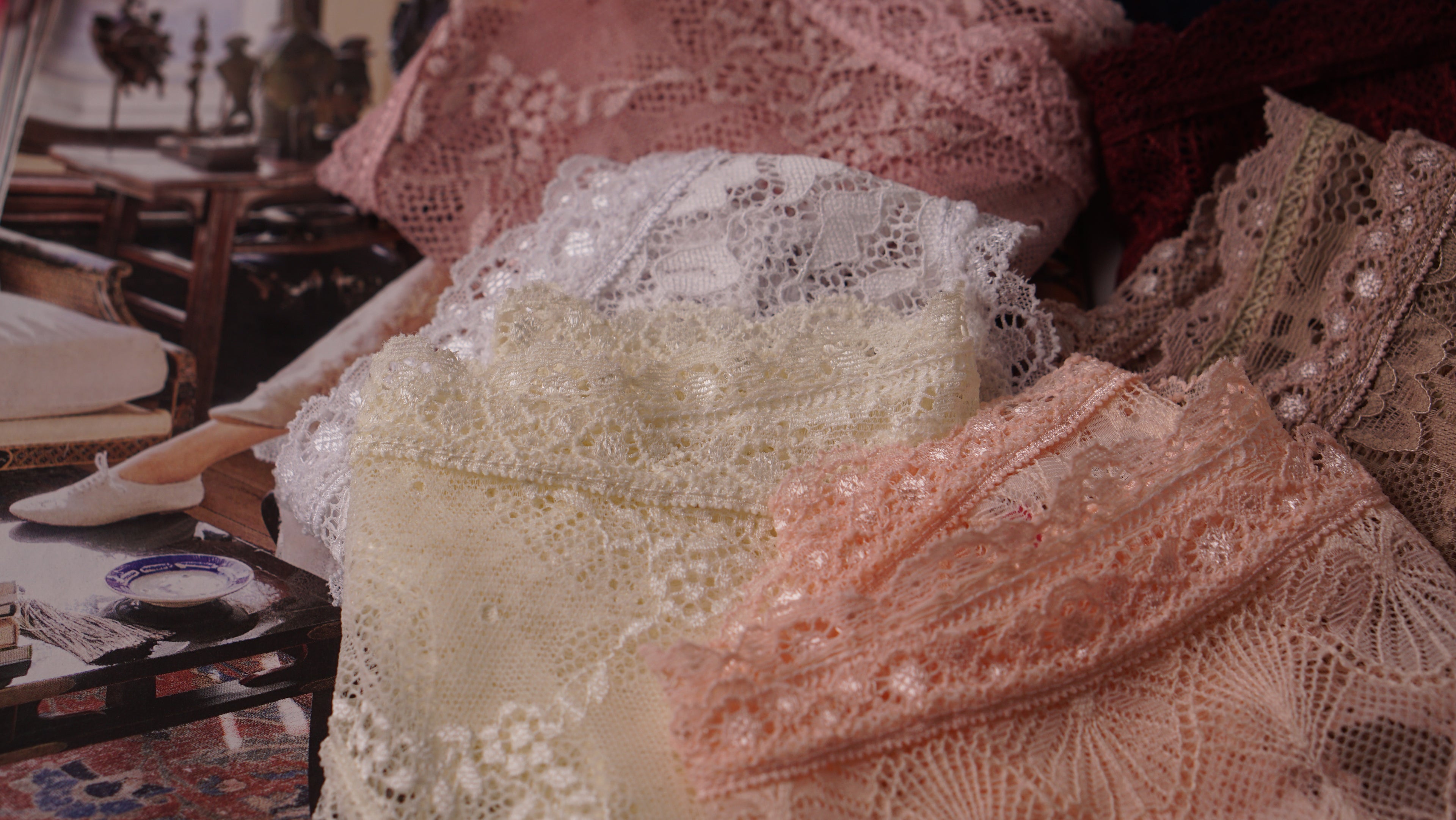 Panty String Soleil en dentelles