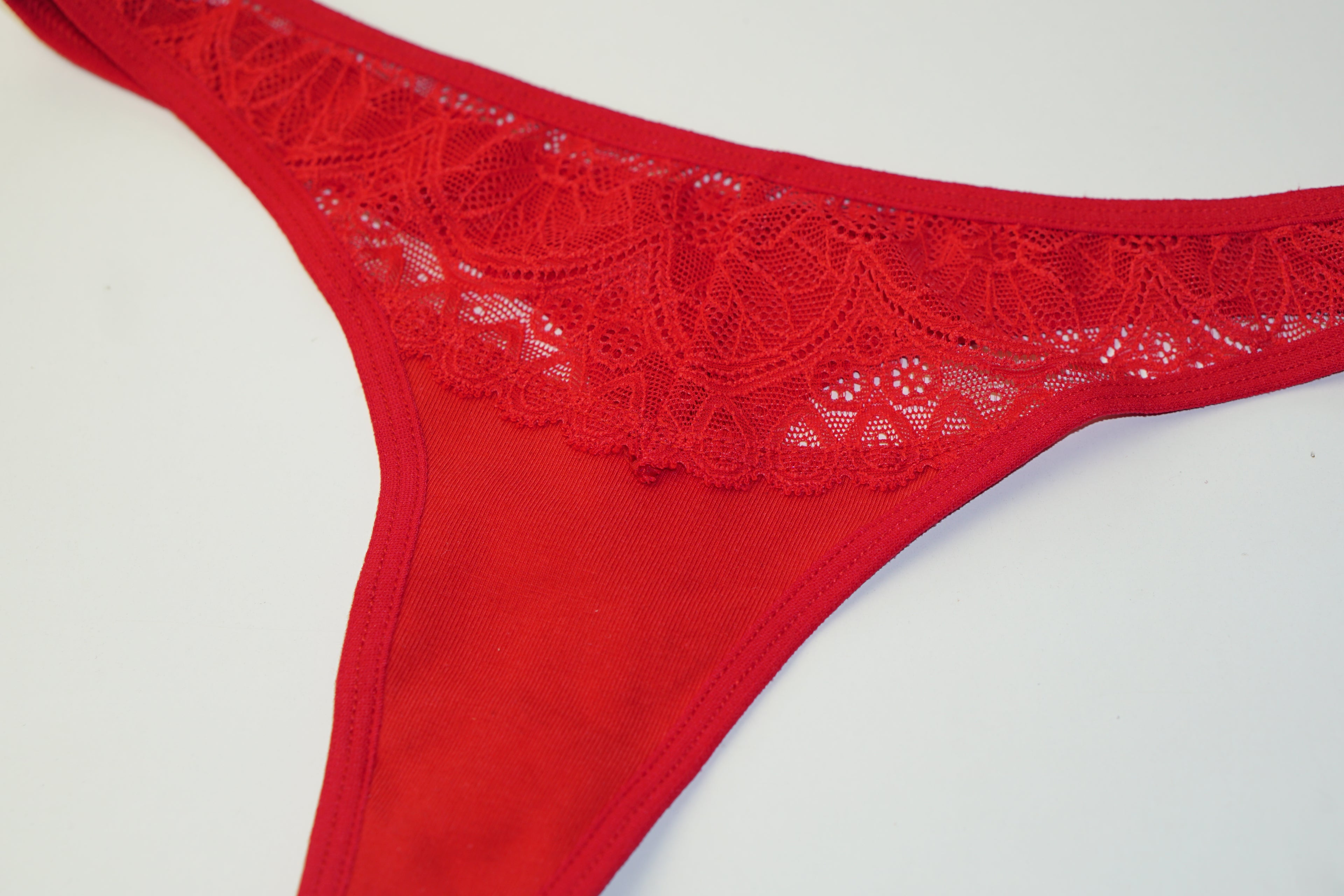 Panty String Alcira en Cotton et dentelles
