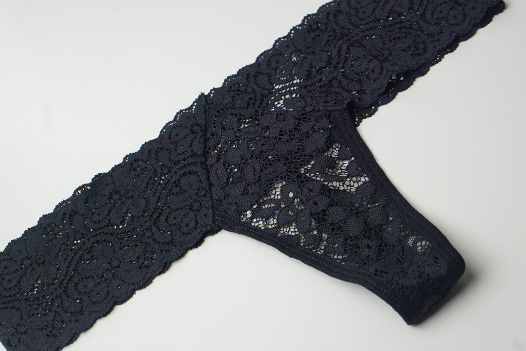Panty String Isadora en dentelles