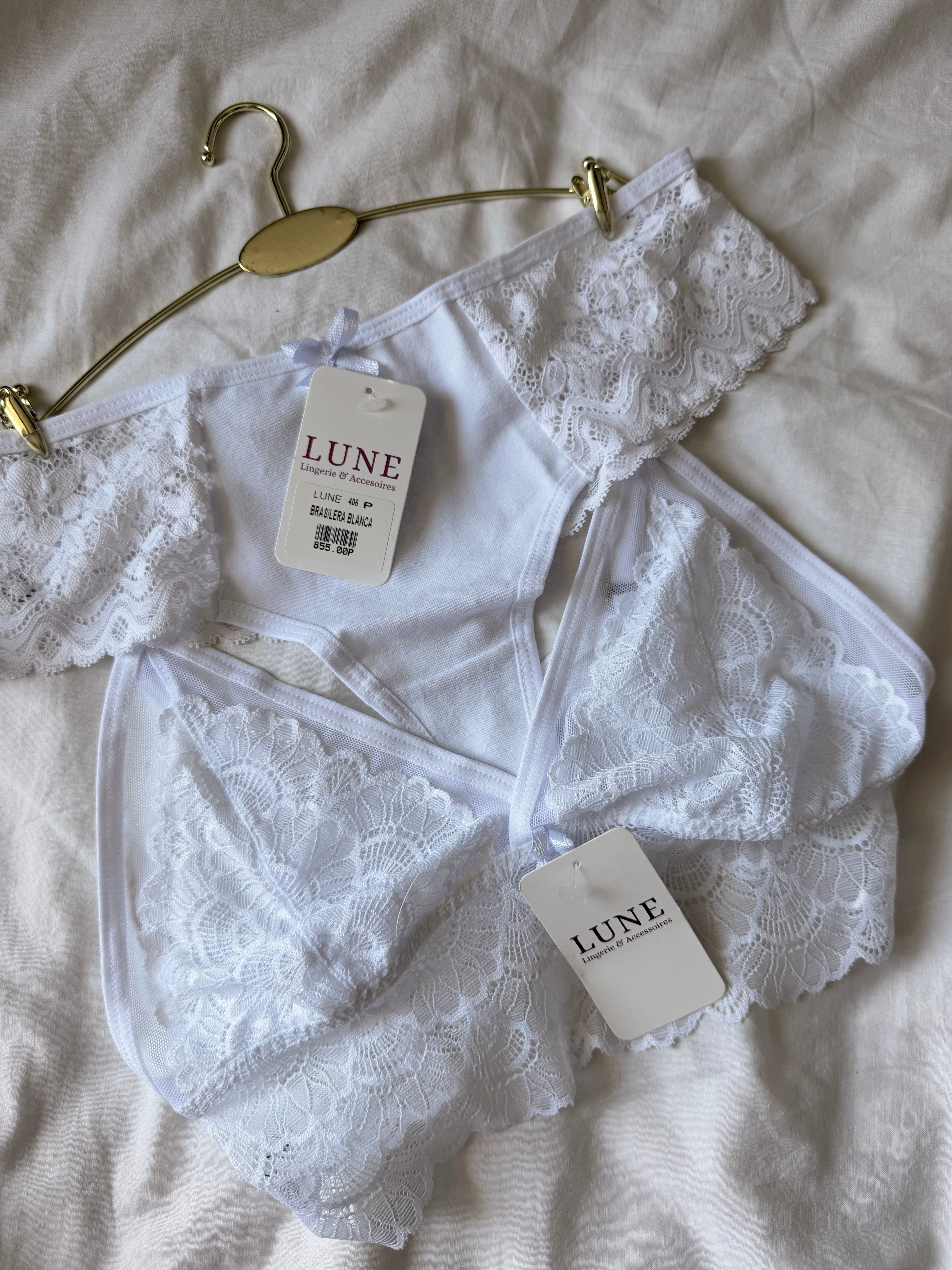 Bralet Kattya en dentelles et sans armatures